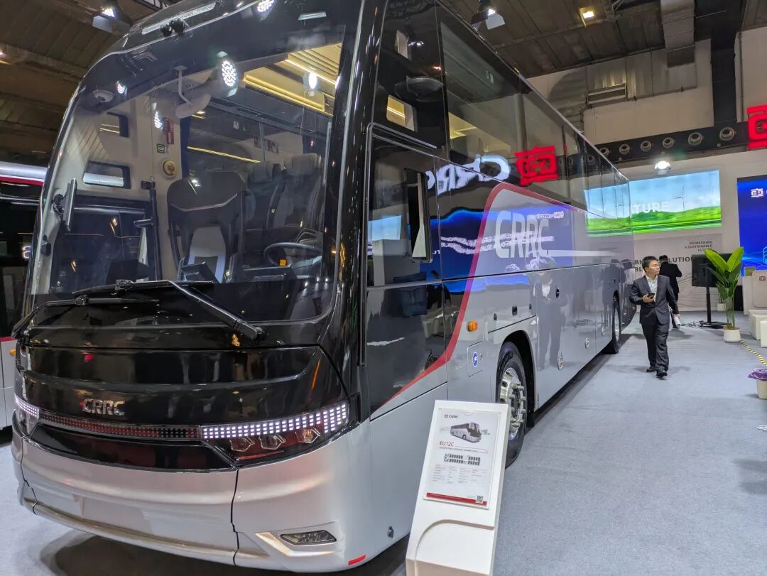 欧洲市场再添新选择！中车EU12C纯电动客车正式亮相