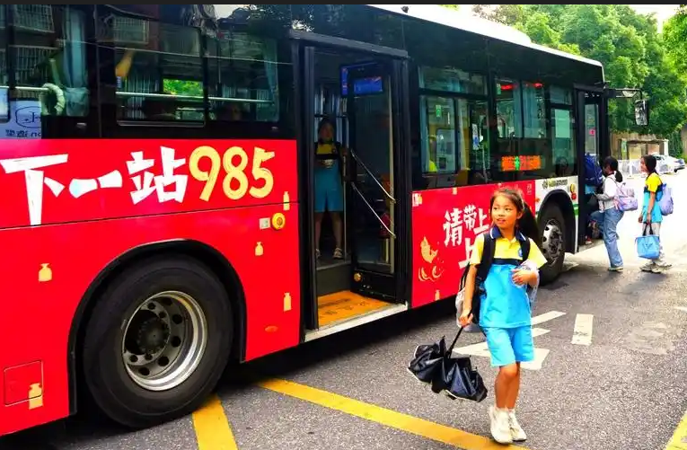 高考中考期间公交车辆营运服务注意事项